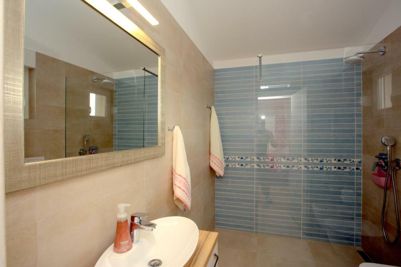 Luxury Villa Lidija Brzac Esterno foto